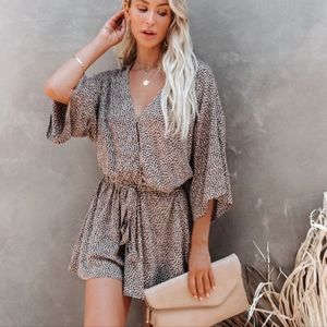 VICI Clone Leopard Print Romper / Romper size small